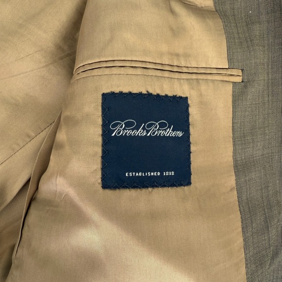 Men's Brooks Brothers Classic 2 Button 100% Wool Blazer - 40R (Made in USA) - Picture 6 of 9
